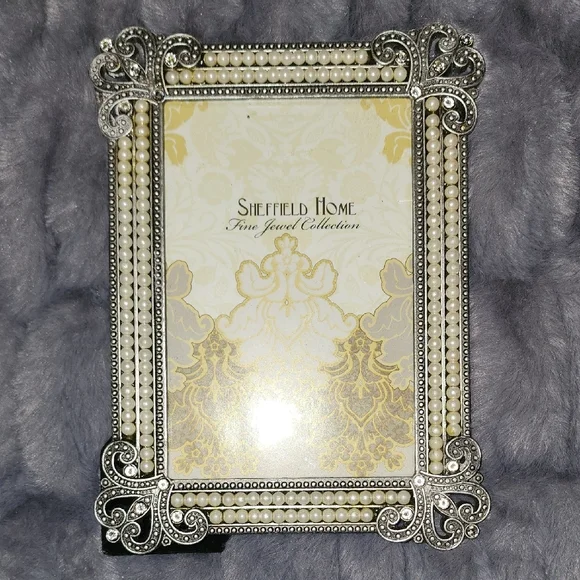 Sheffield Home Ornate Silver and Cream Frame - Picture 4 of 4